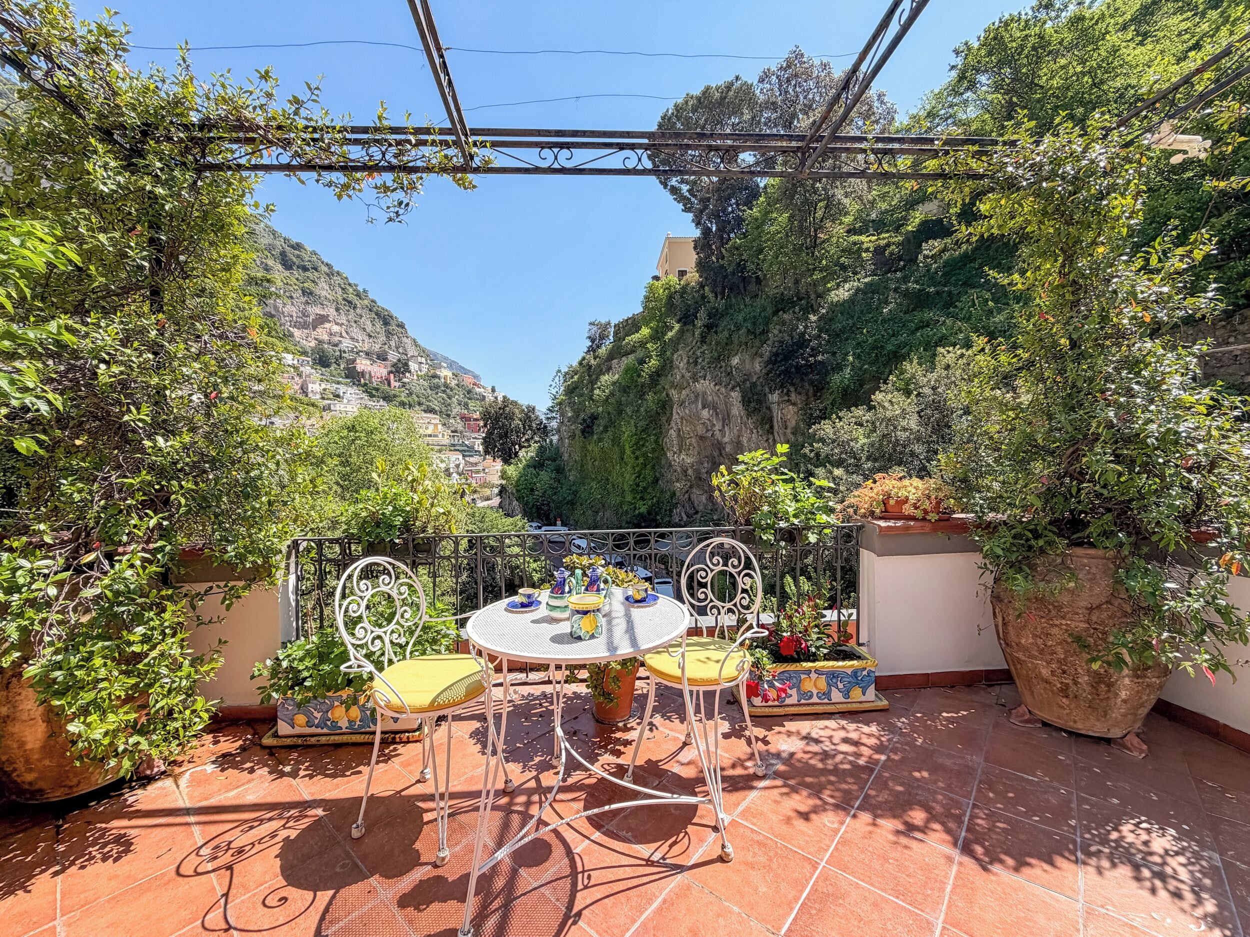 Panoramic House, City View | City view
