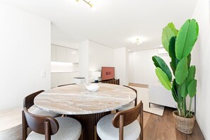 Dining - GuestReady - Seaside retreat in Matosinhos (Matosinhos)