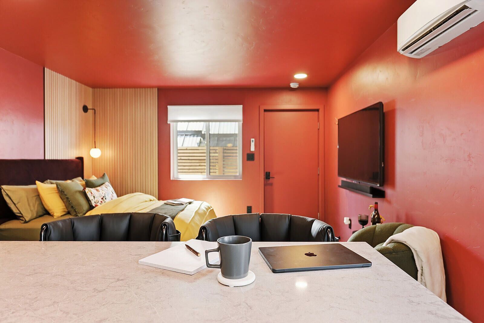1 chambre, fer et planche à repasser, Wi-Fi, draps fournis