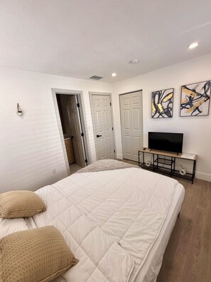 2 Schlafzimmer, Bügeleisen/Bügelbrett, WLAN, Bettwäsche