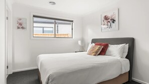 3 camere, ferro/asse da stiro, Wi-Fi gratuito, lenzuola