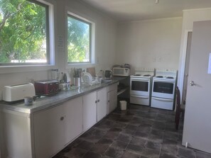 Basic-Doppel- oder -Zweibettzimmer | Eigene Küche