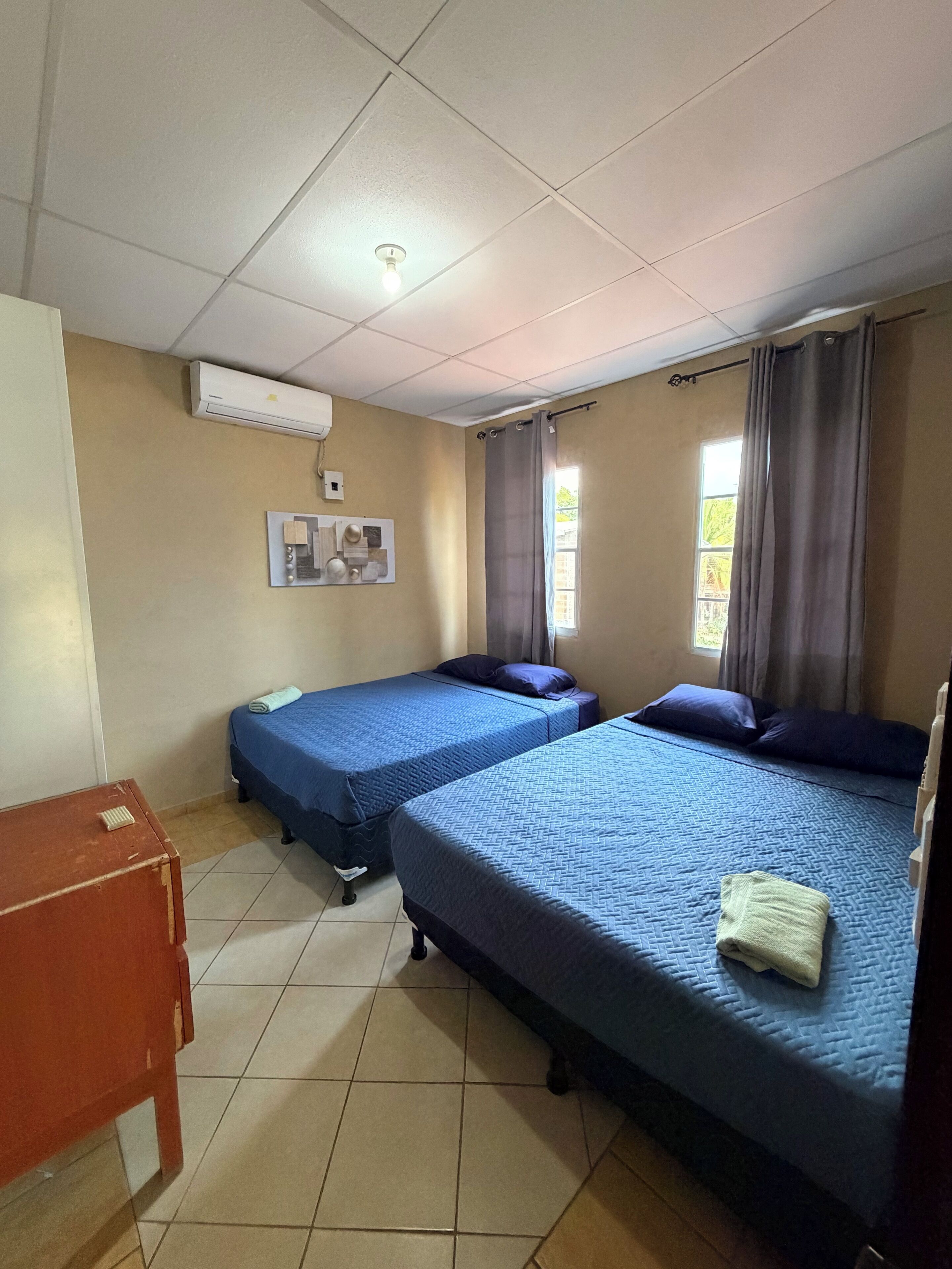 3 bedrooms, WiFi, bed sheets