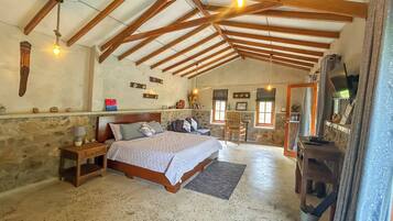 Luxury Chalet, Mountain View | Desk, laptop workspace, free WiFi