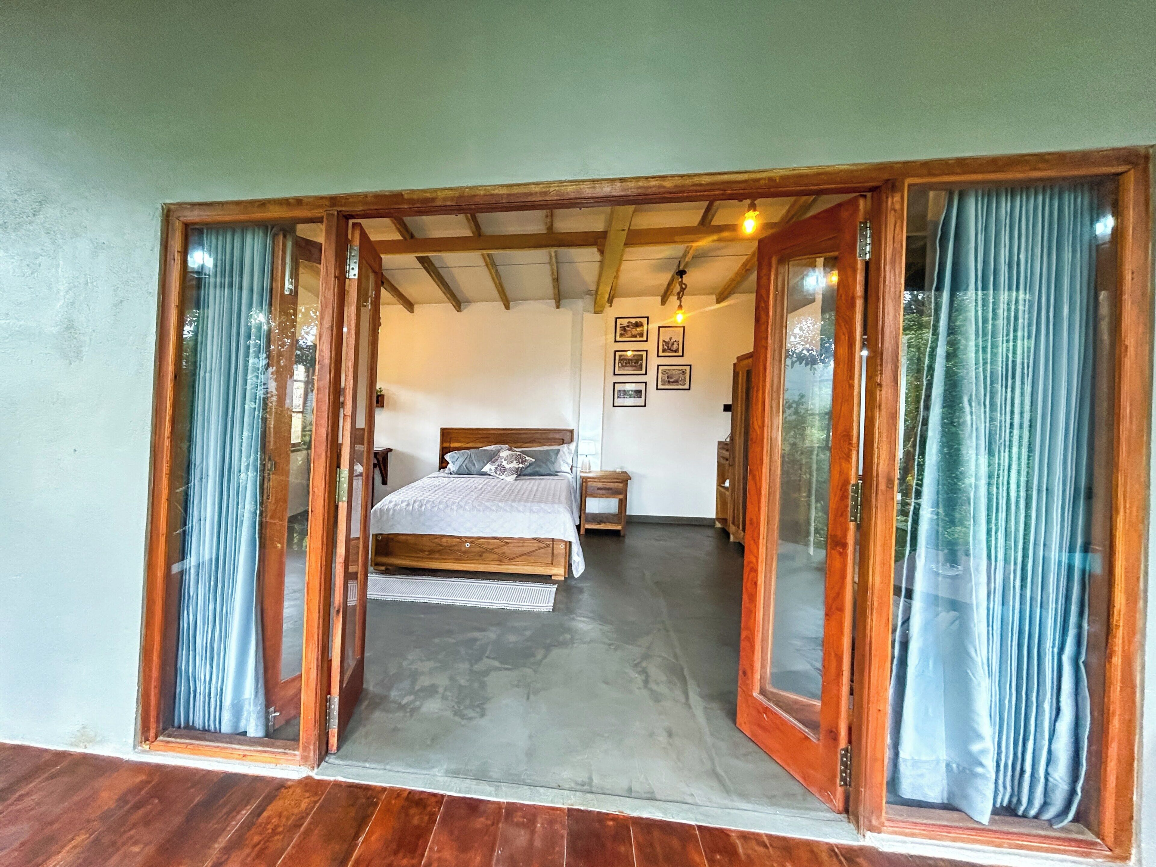 Lyxstuga - utsikt mot bergen