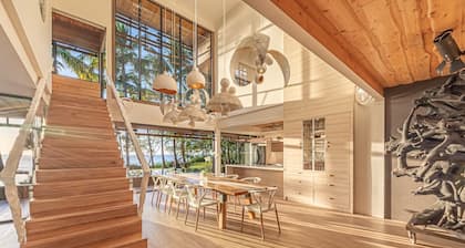 Odisea Retreats - Oceanfront Luxury Villa