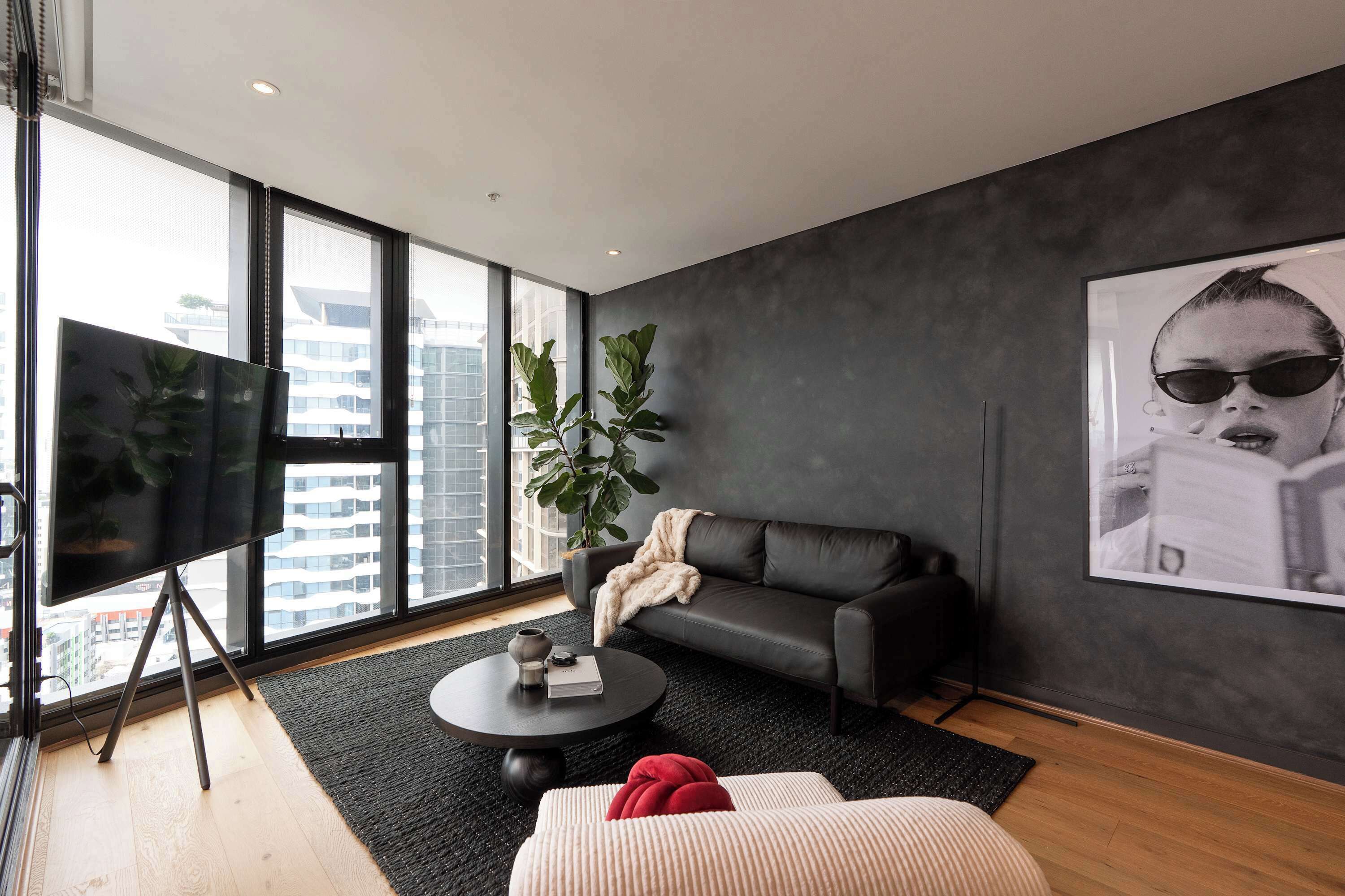 TV, offices