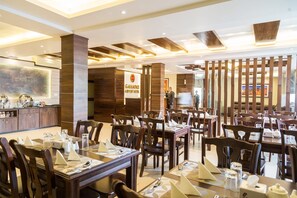 Dining - Hotel Thakali Inn (Kathmandu)