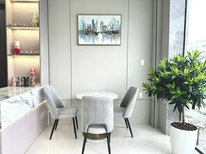 Dining - Golden Sun Hotel 2 (Cat Lai)