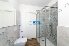 Shower, bidet - Residence Medusa - 15 (Lido di Jesolo)