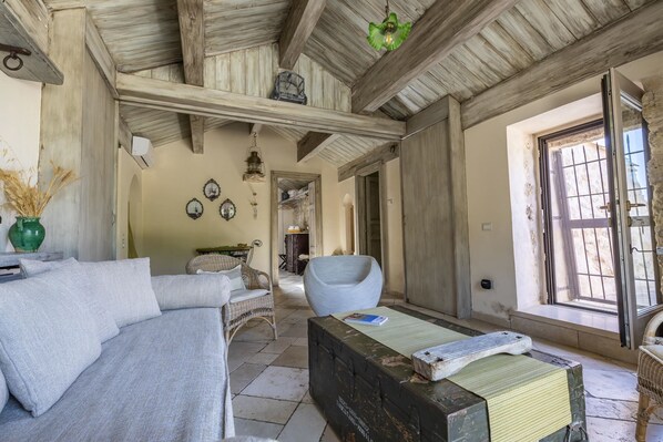 Living area - Villa Pajara del Capitano (Sant'Isidoro)