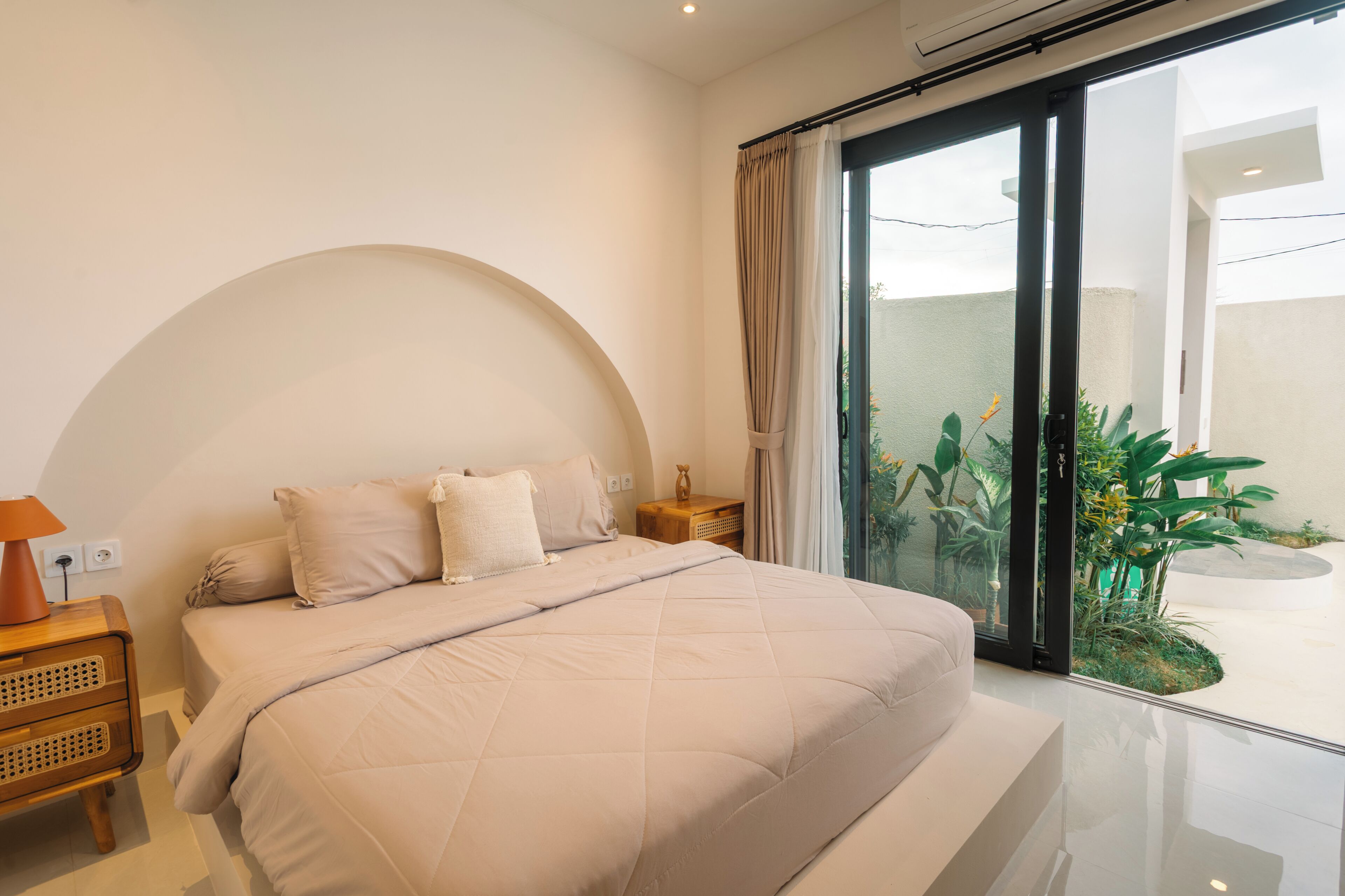 Vila standard, vista para a piscina | Wi-Fi de cortesia