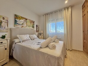 3 Schlafzimmer, Bügeleisen/Bügelbrett, Internetzugang