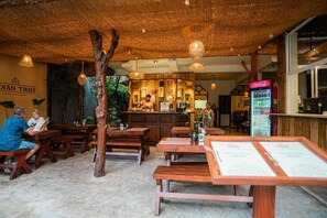用餐