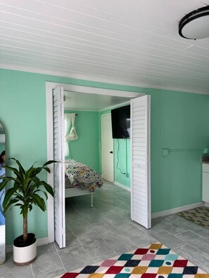 Bedroom Entrance - Rivers Edge Bungalow Waterside (Venice)