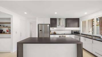 Fridge, microwave, oven, dishwasher