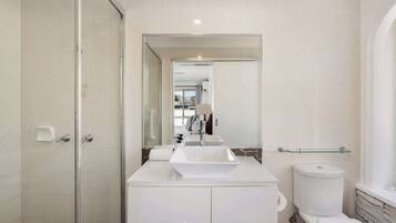 Shower, hair dryer, shampoo