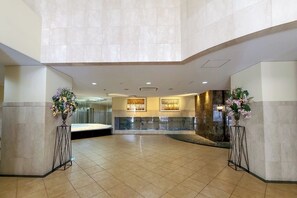 Property entrance - Maison de Nomura Shimono-uchi (Osaka)