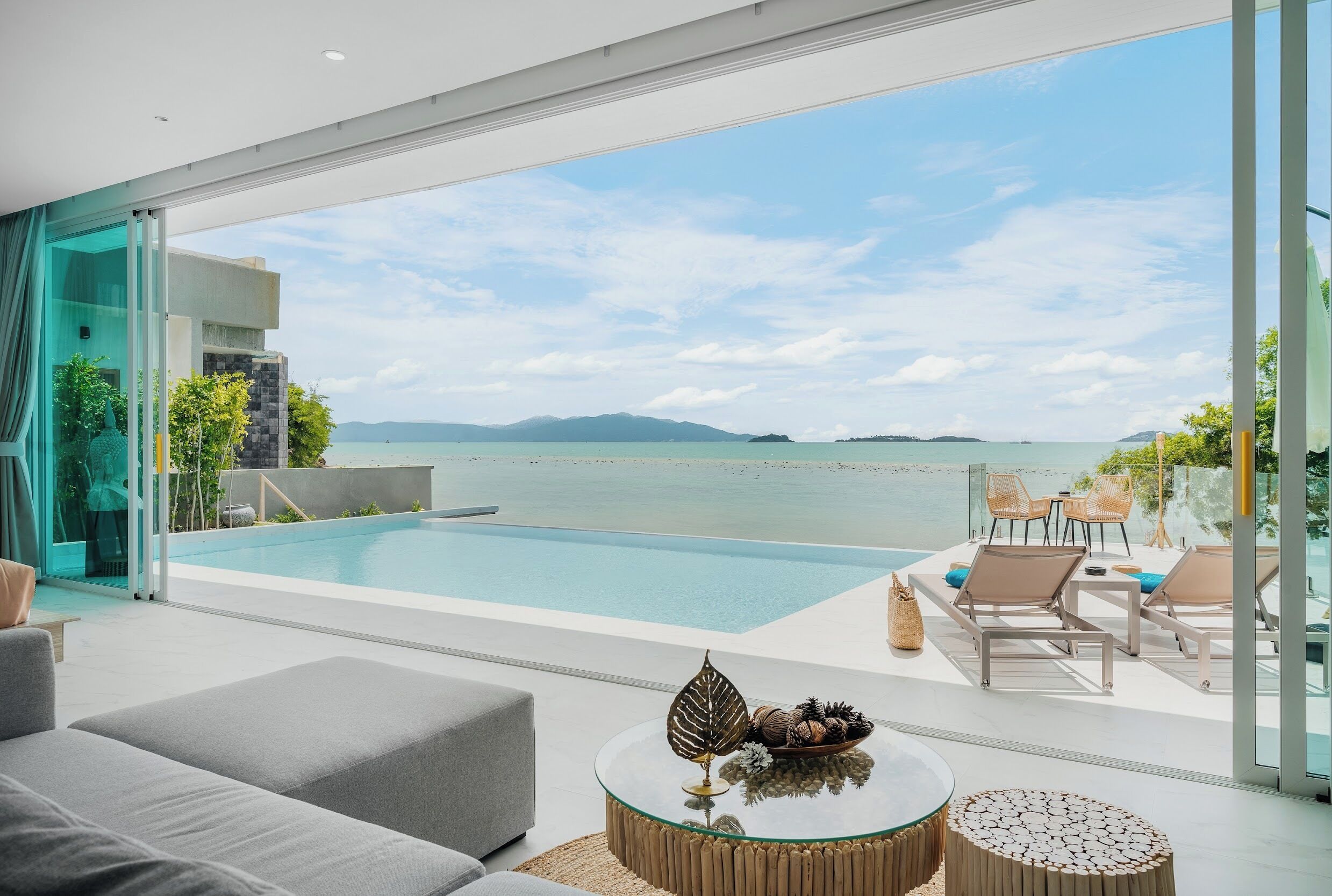 Vila Eksklusif, 1 Tempat Tidur King, pemandangan laut, menghadap pantai | Kolam renang