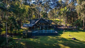 Exterior - Mabel Perfect Noosa Hinterland Gem w/ Heated Pool (Hinterland Region)