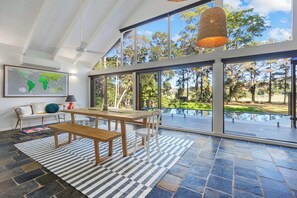 Interior - Mabel Perfect Noosa Hinterland Gem w/ Heated Pool (Hinterland Region)