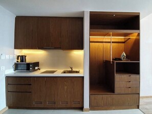 Deluxe Room, Balcony, City View | Private kitchen - Panorama Luxury Hotel - Full Services (Nha Trang)