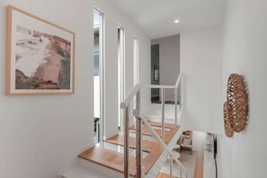 Interior - Newly Renovated Modern Noosa River Home With Pool (Noosa Region)