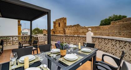 Casa Castillo four bedroom townhouse across Marbella Castle