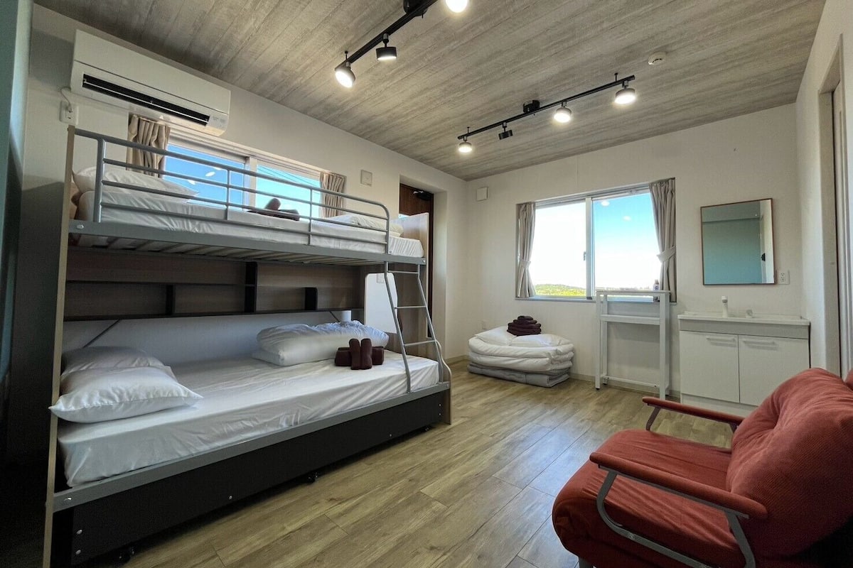 Double or Twin Room | WiFi (free), bed sheets