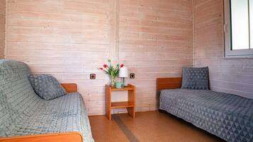 Comfort House, 1 Bedroom | 4 bedrooms, individually furnished, bed sheets