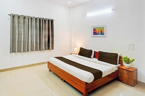 Hotel The Komfy Stayz Dehradun