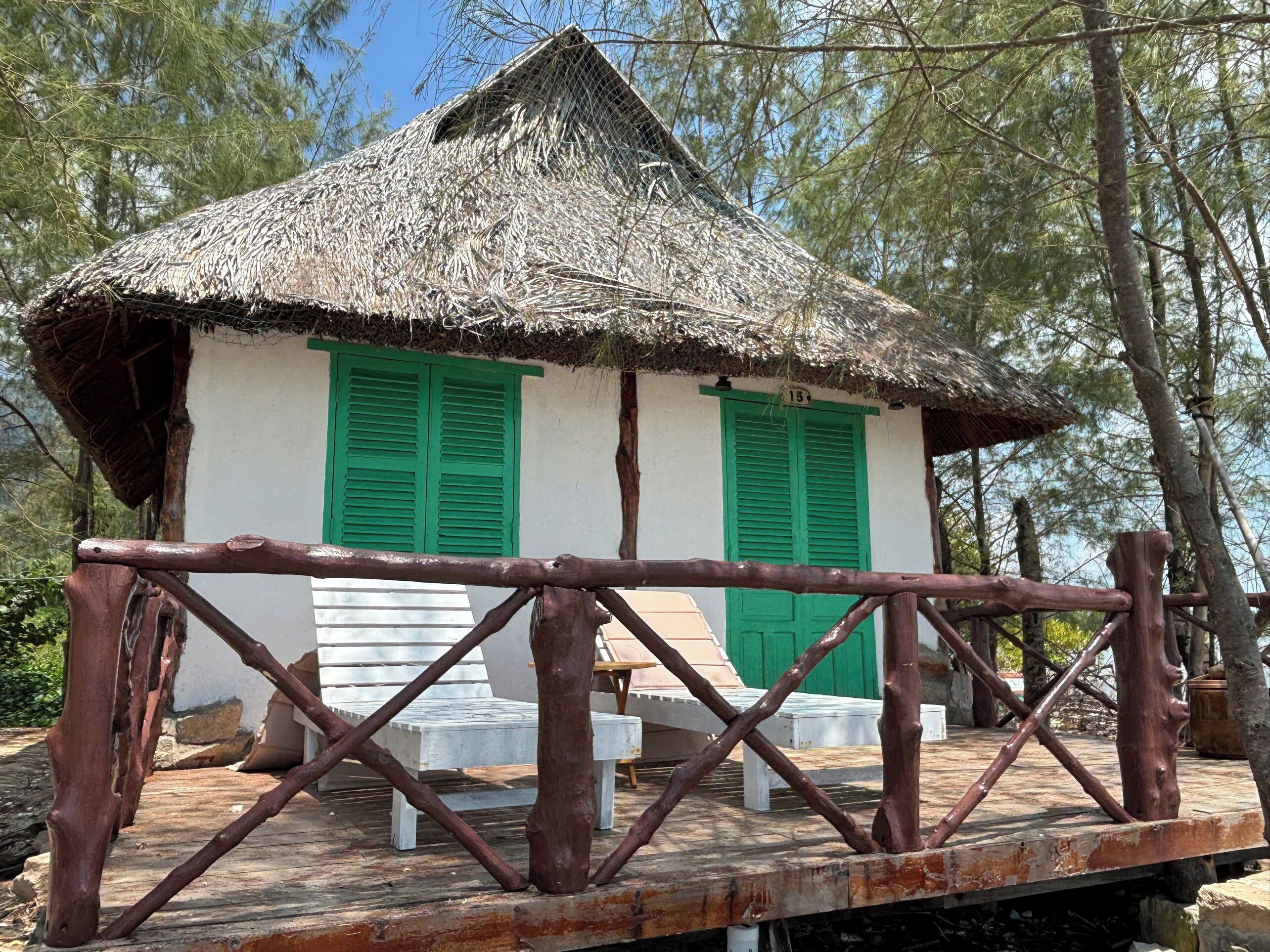 Romantisk bungalow - utsikt mot stranden | Boendeområde