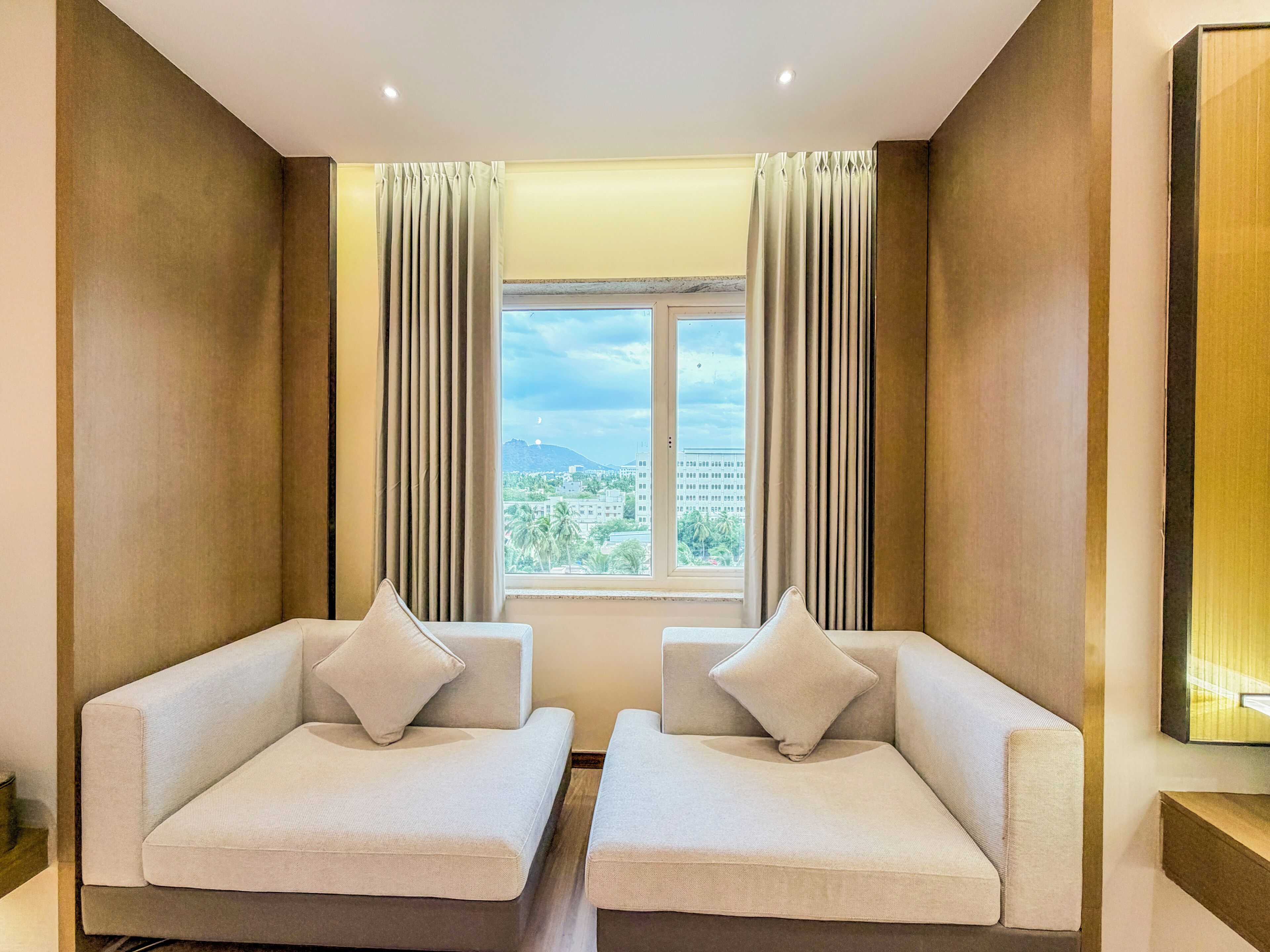 Literie de qualité supérieure, minibar, coffres-forts dans les chambres