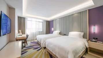 Luxury Twin Room, City View
