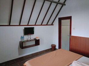 Kahden hengen standard-huone, 1 keskisuuri parisänky, parveke, vuoristonäköala