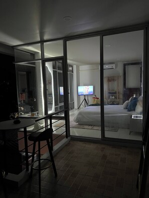 2 chambres, fer et planche à repasser, accès Internet, draps fournis