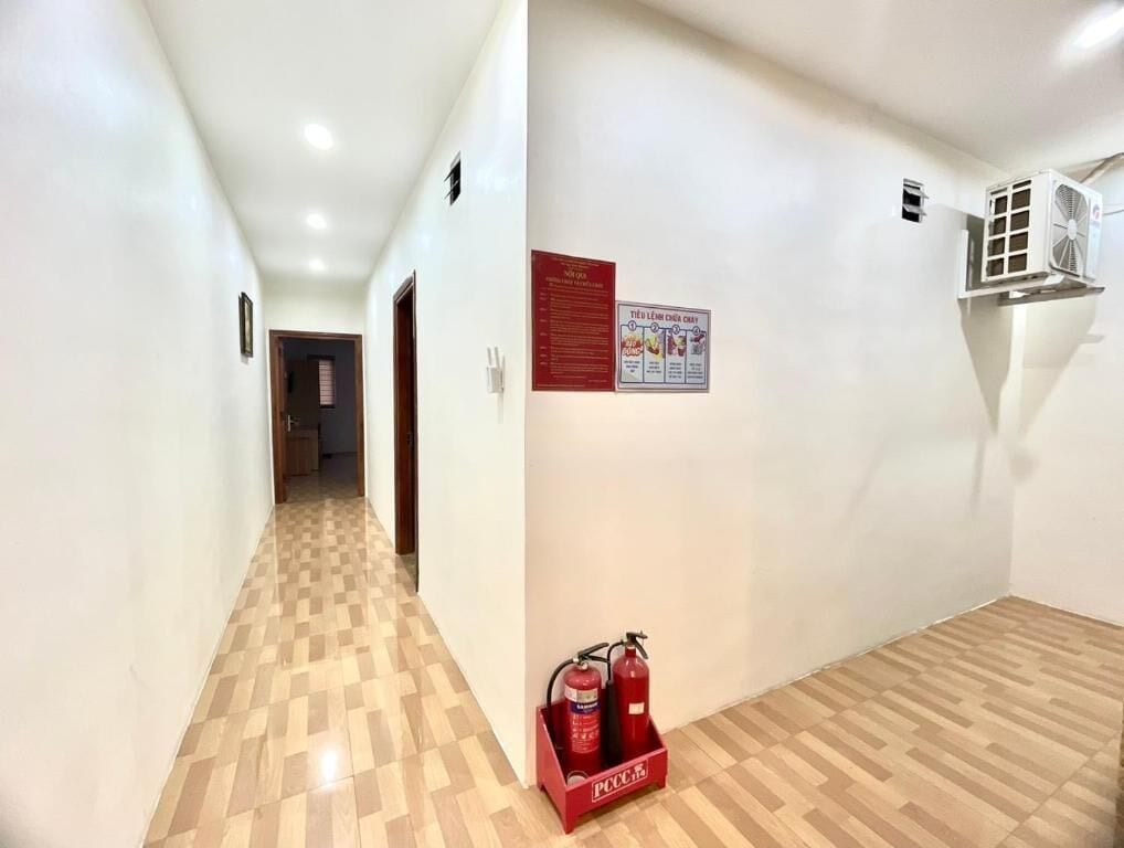 Studio cơ bản, ban công, quang cảnh thành phố | Nội thất