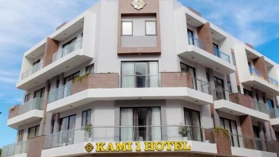 KAMI HOTEL
