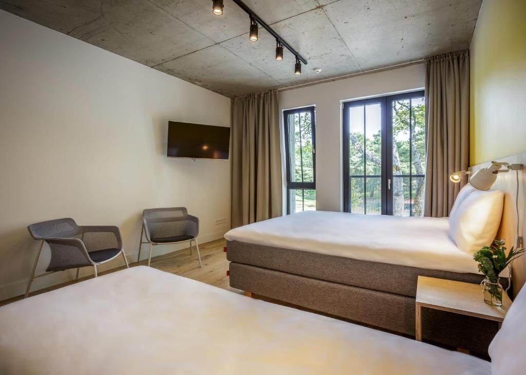 Family Room, Kitchen, City View | Iron/ironing board, free WiFi, wheelchair access