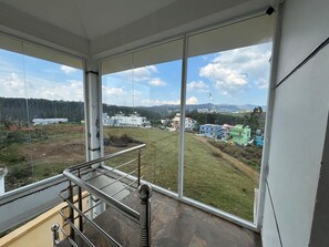 Interior - Cloud View Cottage  (Ooty)