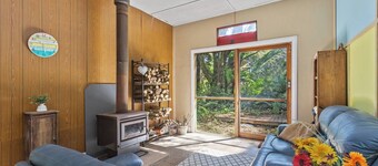 Cabin in the Forest, Cosy Couples retreat
