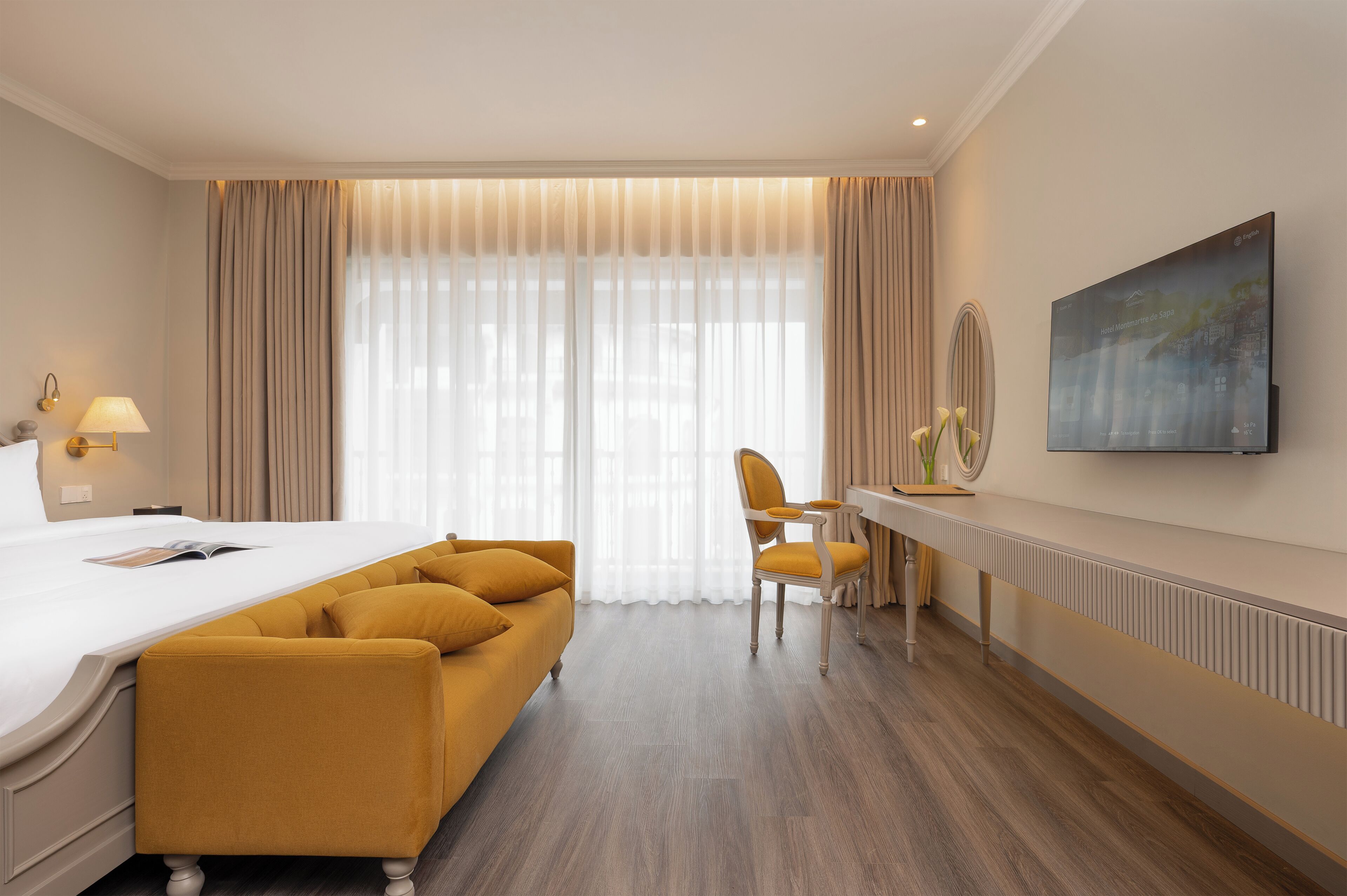Deluxe Double Room, Balcony | Minibar, in-room safe, desk, blackout drapes