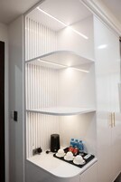 Basic Studio, Garden View | Interior