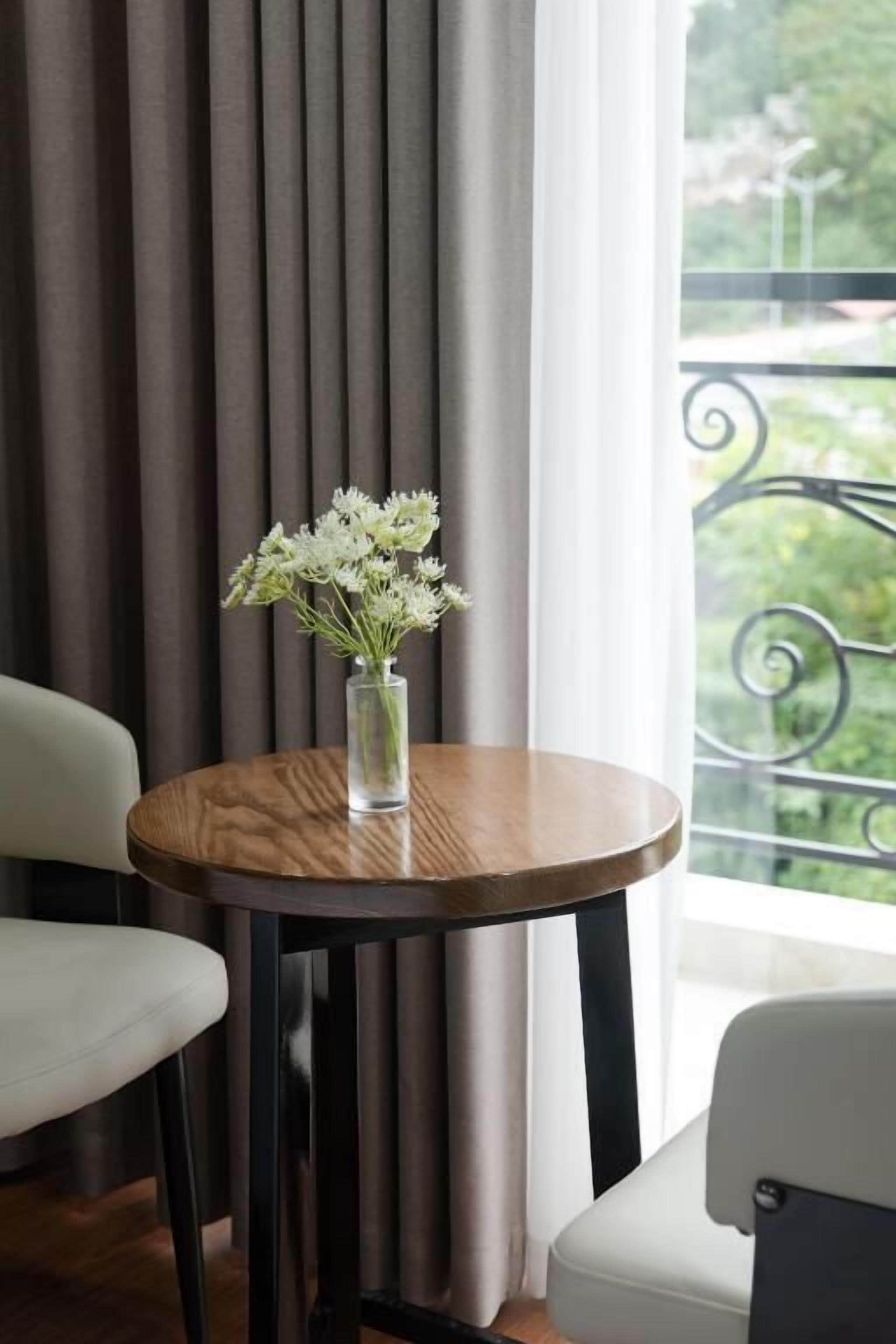 Basic Studio, Garden View | Interior