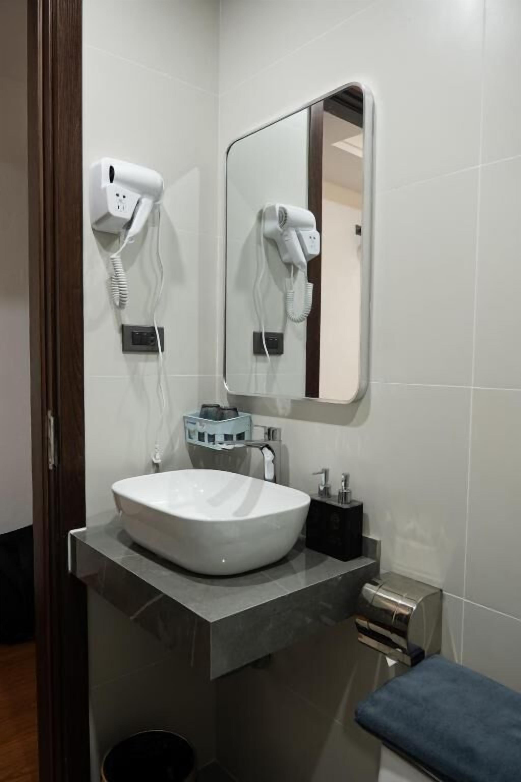 Basic Studio, Garden View | Bathroom