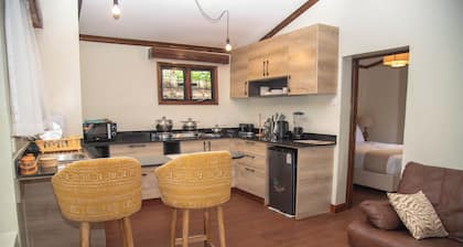 One-Bedroom Cottage with Mt.Kenya View