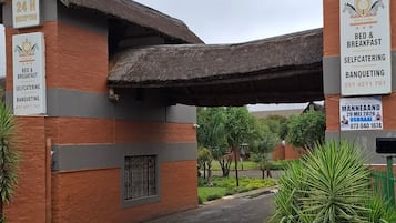 Apartment, 1 Bedroom | Property grounds