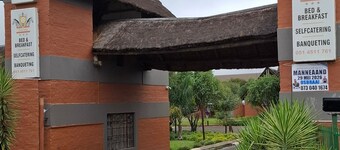 Serene 1-bedroom Apartment in Bloemfontein