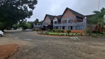 Apartment, 1 Bedroom | Property grounds