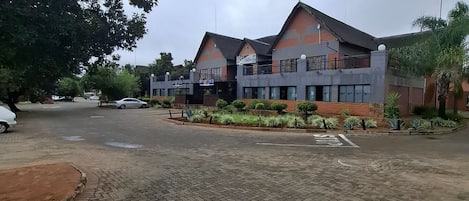Apartment, 1 Bedroom | Property grounds